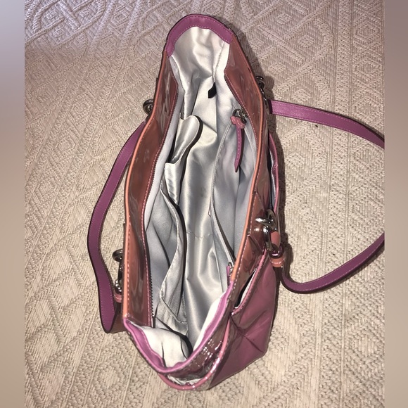 Coach Mauve Patented Leather Purse - Picture 3 of 5